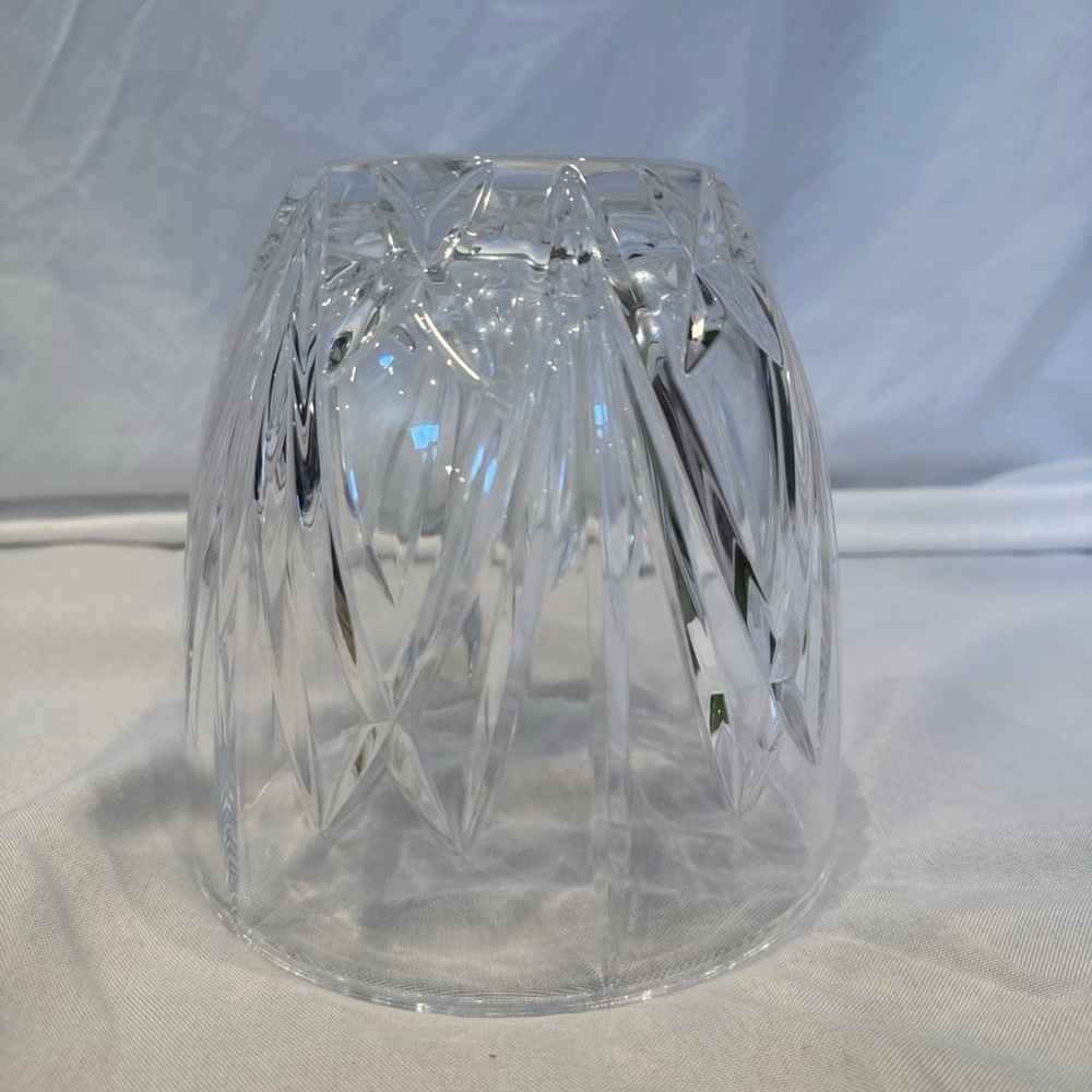 Elegant Waterford Crystal Cut Glass Flower Vase Brookside Pattern, 6.5” Tall - Picture 4 of 9